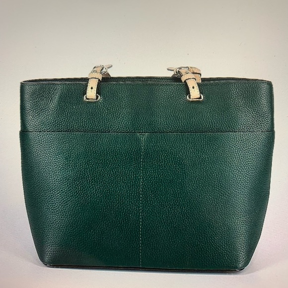 Michael Michael Kors Signature Bedford Pocket Tote - Picture 2 of 6